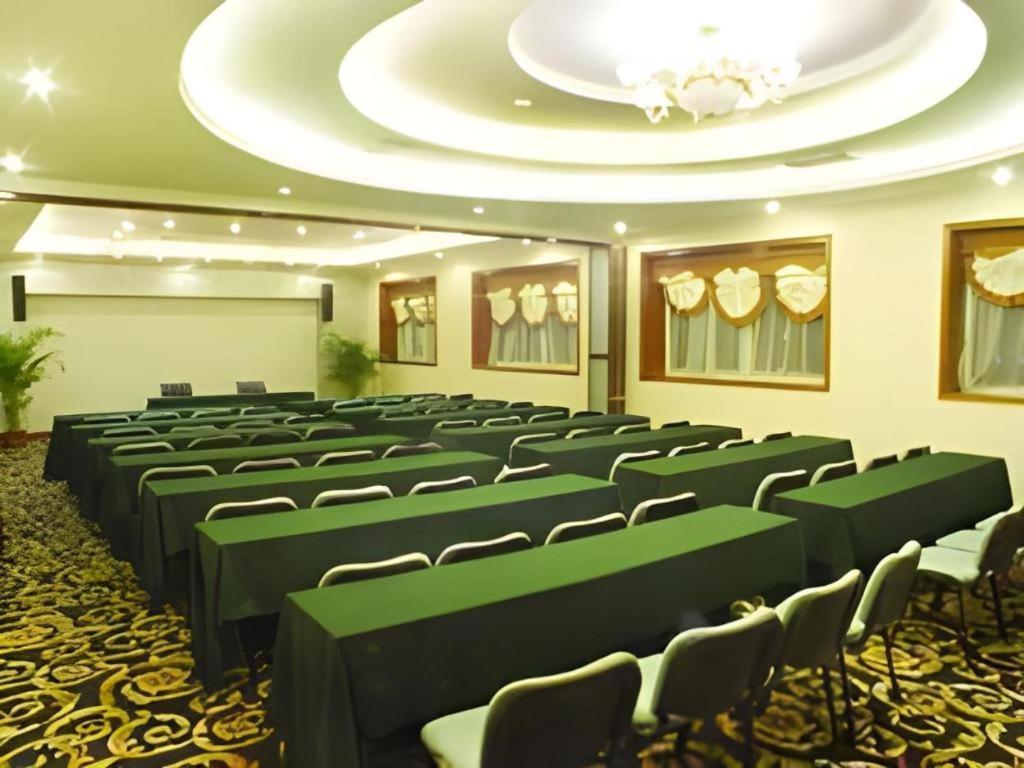 New Friendship Hotel Luoyang  Zewnętrze zdjęcie