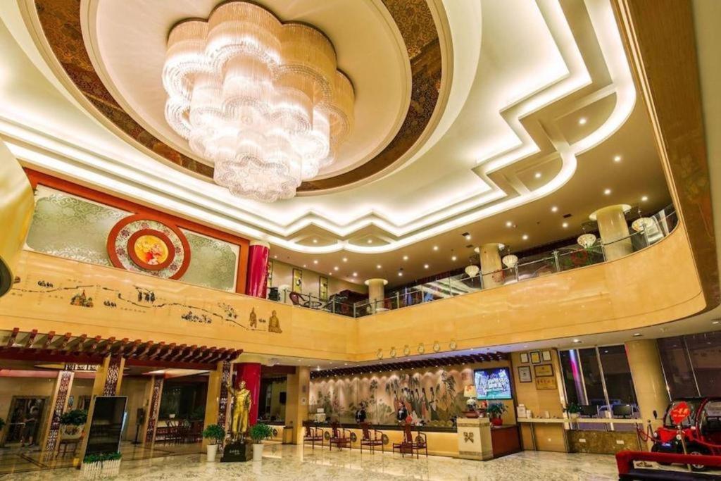 New Friendship Hotel Luoyang  Zewnętrze zdjęcie