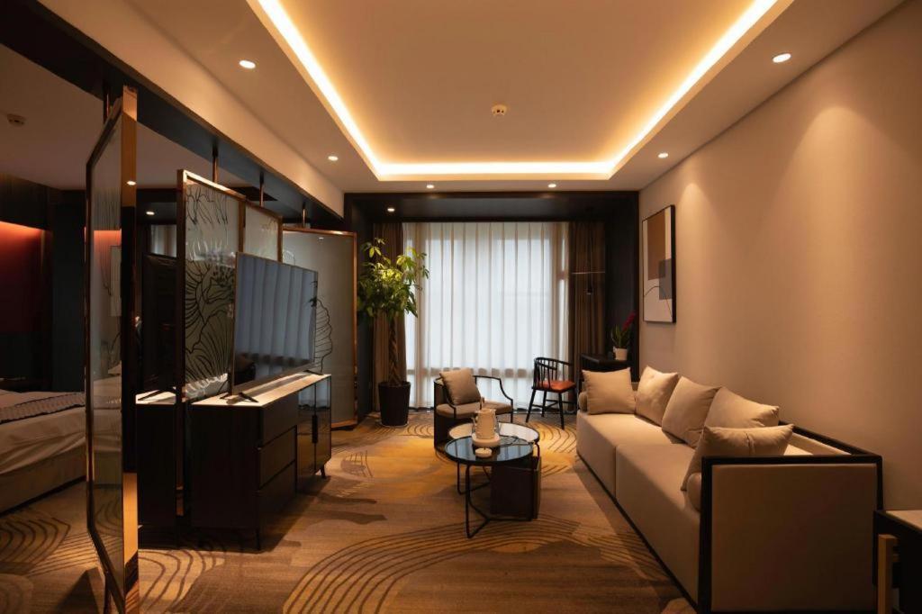 New Friendship Hotel Luoyang  Zewnętrze zdjęcie