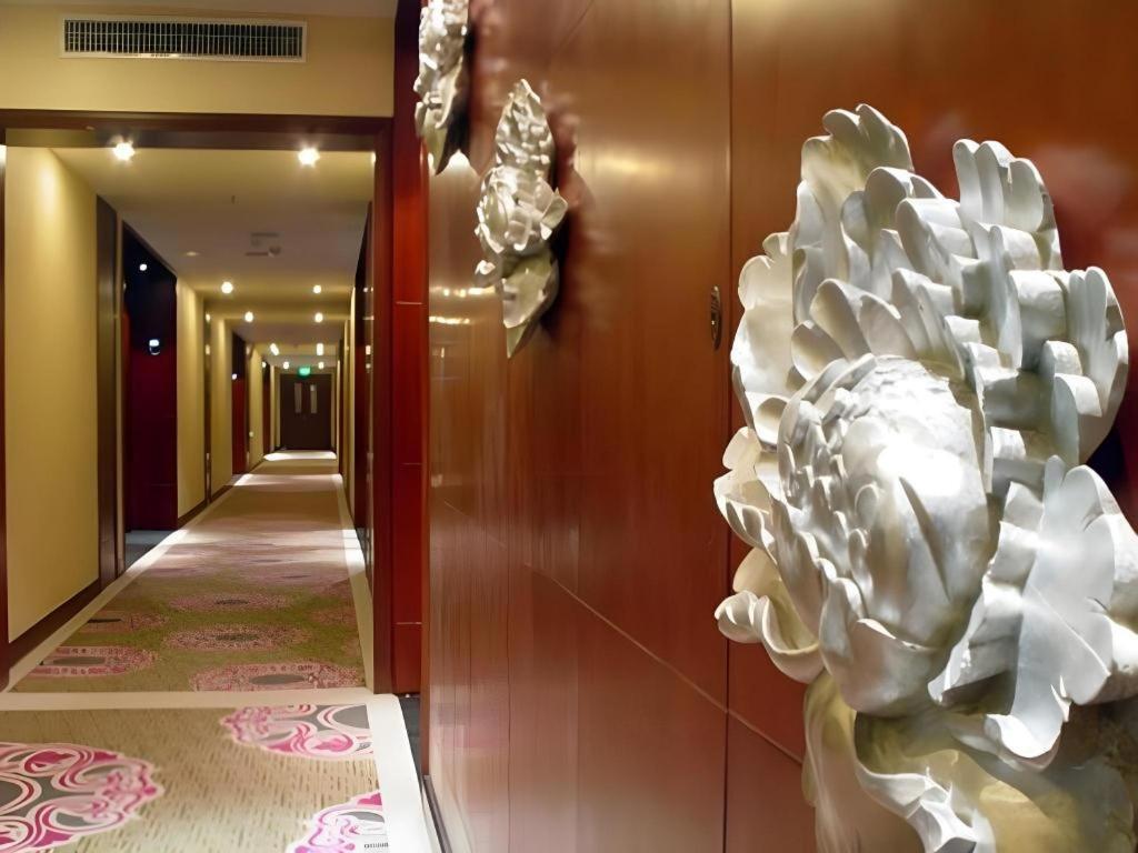 New Friendship Hotel Luoyang  Zewnętrze zdjęcie
